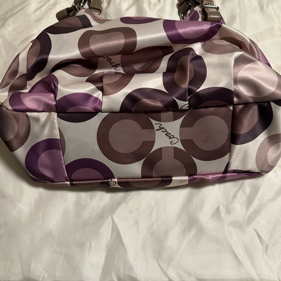 Vintage Coach initial shoulder bag - cream, taupe and purple. - Picture 6 of 7